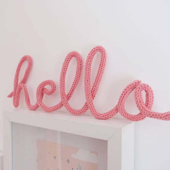 A Clementina - Vente Décoration murale – enfant et bébé - Décoration murale en fil métallique « hello » tricoté pour chambre de bébé1
