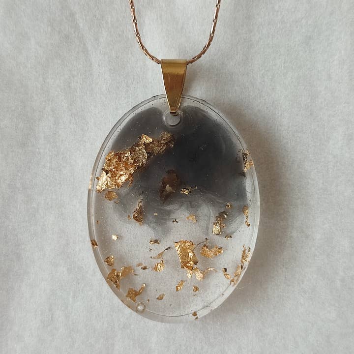 Necklace oval black and gold for wholesale by DioniCreations