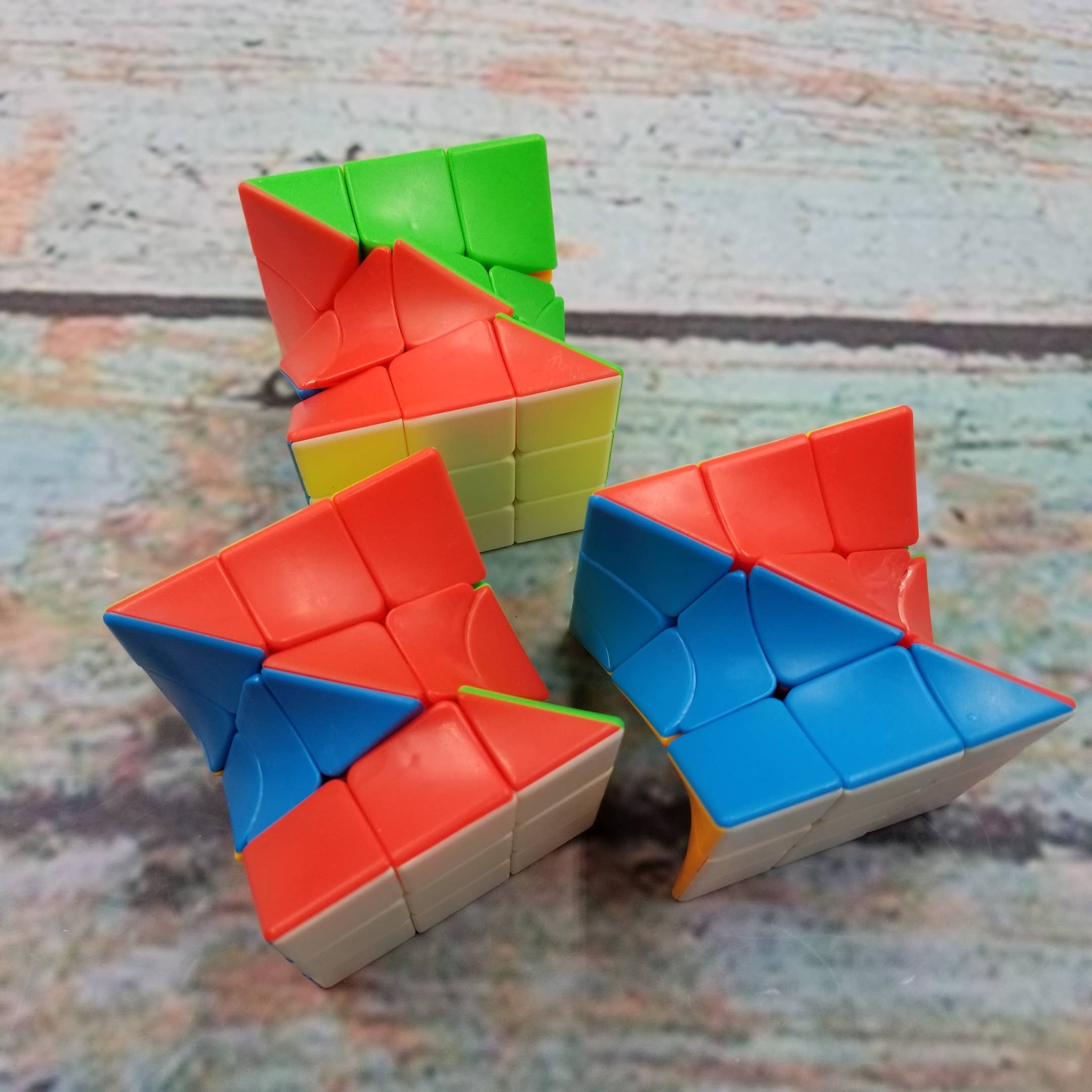 MIAS SHOP - Wholesale Puzzle - Kids - 3x3x3 Magic Speed Cube Twisted Puzzle Intelligence Toy1