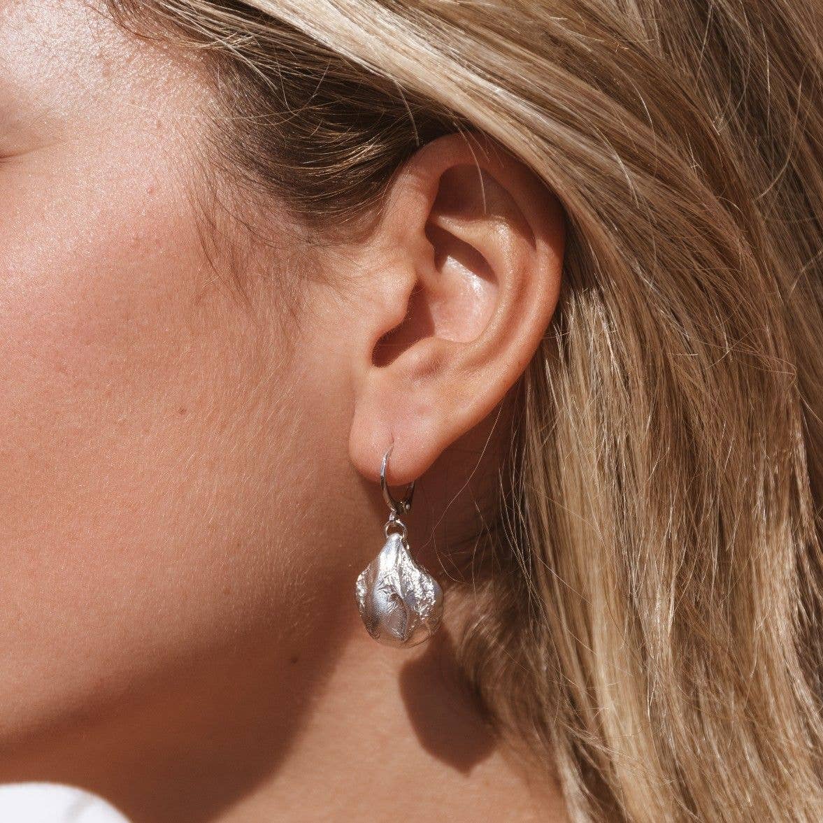 Argent Basic - Wholesale Dangle Earrings - SILVER MAGMA HOOK EARRINGS1