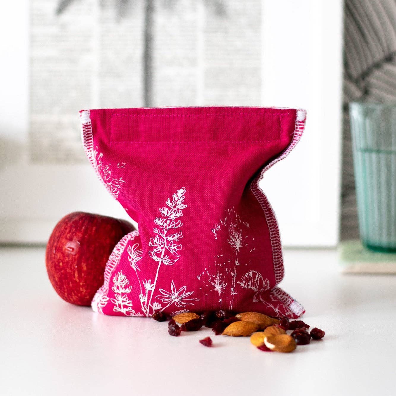 Helen Round - hand printed linen (US Duties Paid) – wholesale Food storage wrap/bag – Linen Snack Bag, Waterproof Food Bag, Garden Design9