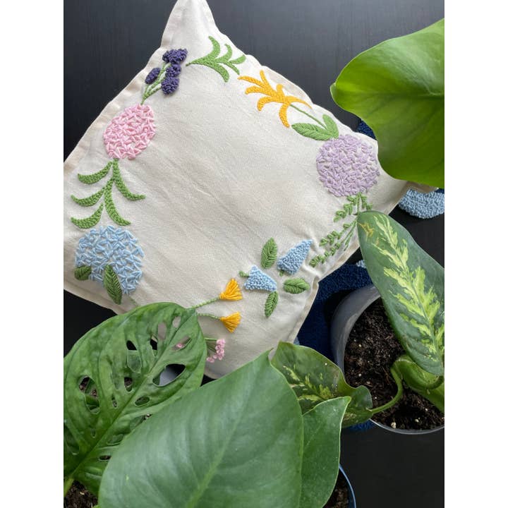 Punch Simple - Wholesale Throw pillow cover - Colorful Flowers Handmade Punch Needle Embroidery Cover2