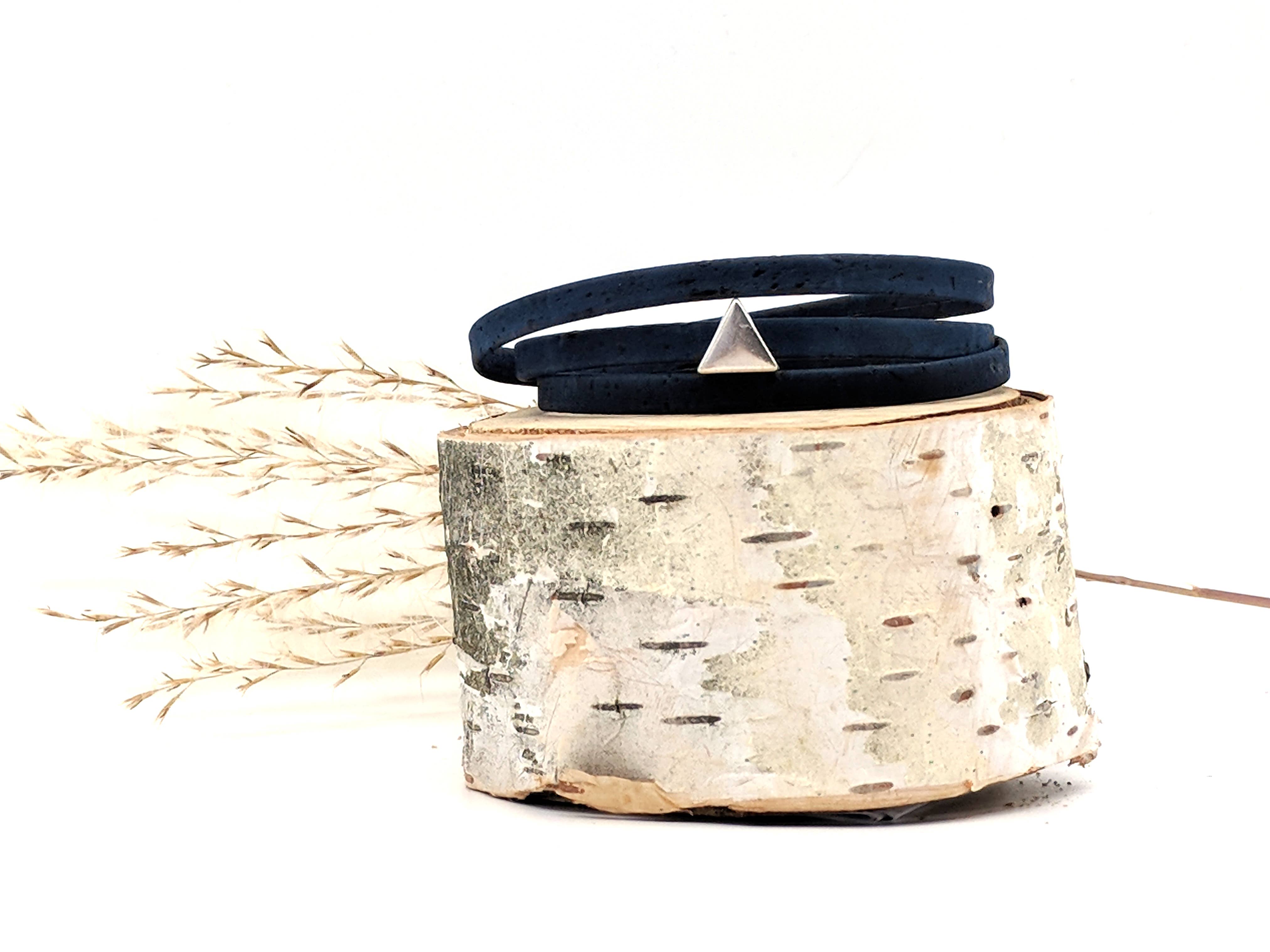 Elisabetta Studio - Wholesale Bangle Bracelet - Triangle - Triple Wrap Cork Bracelet0