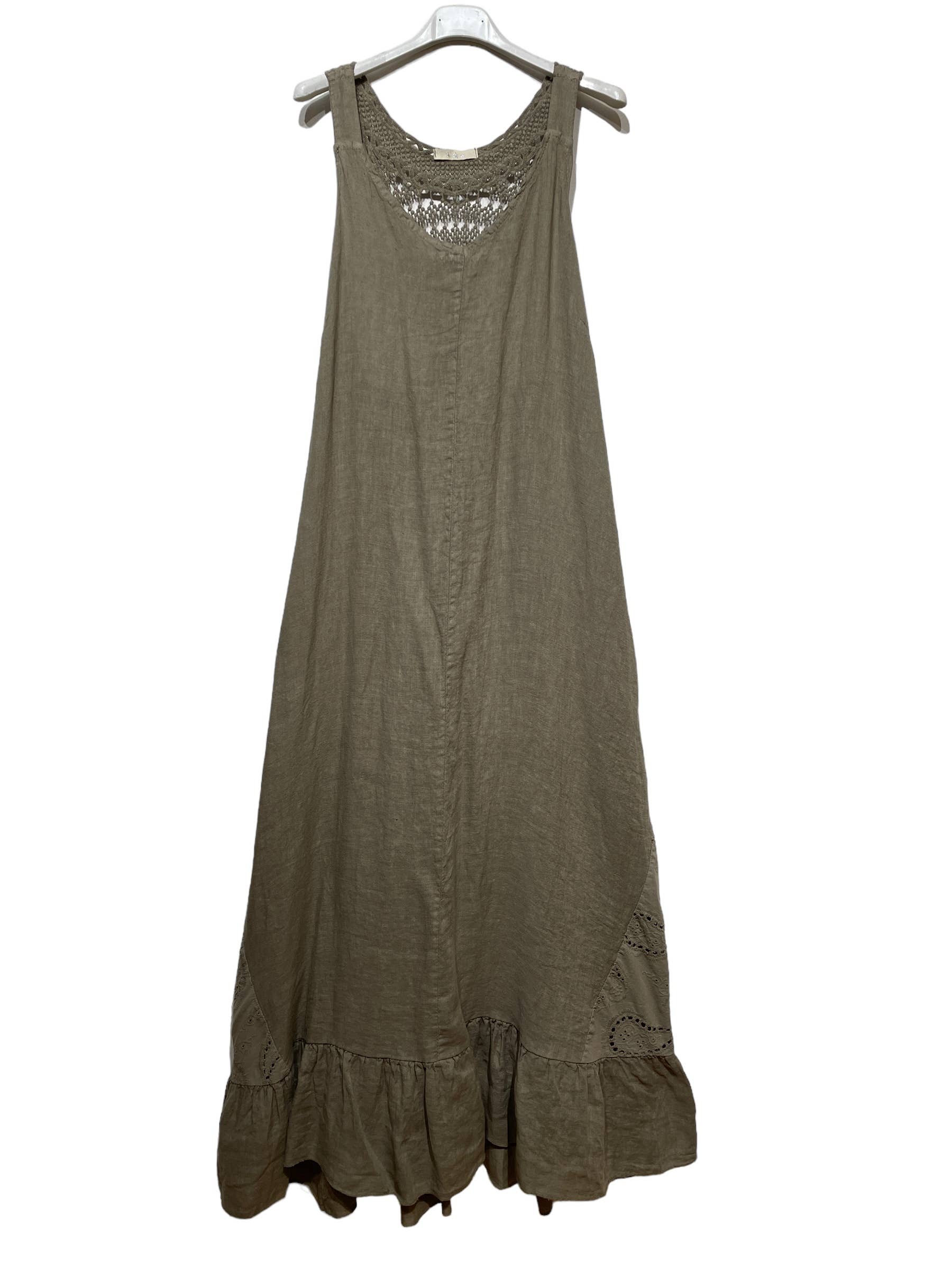 LINEN & COTTON HOUSE – wholesale Dress – Women's – 8521LONG DRESS IN LINE SUMMER CLOTHING6