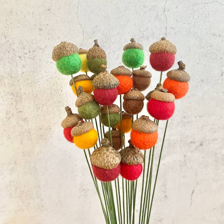 Oakwind Hollow - Vendita all'ingrosso Fiori finti - Bouquet di ghiande in feltro, singole foglie autunnali