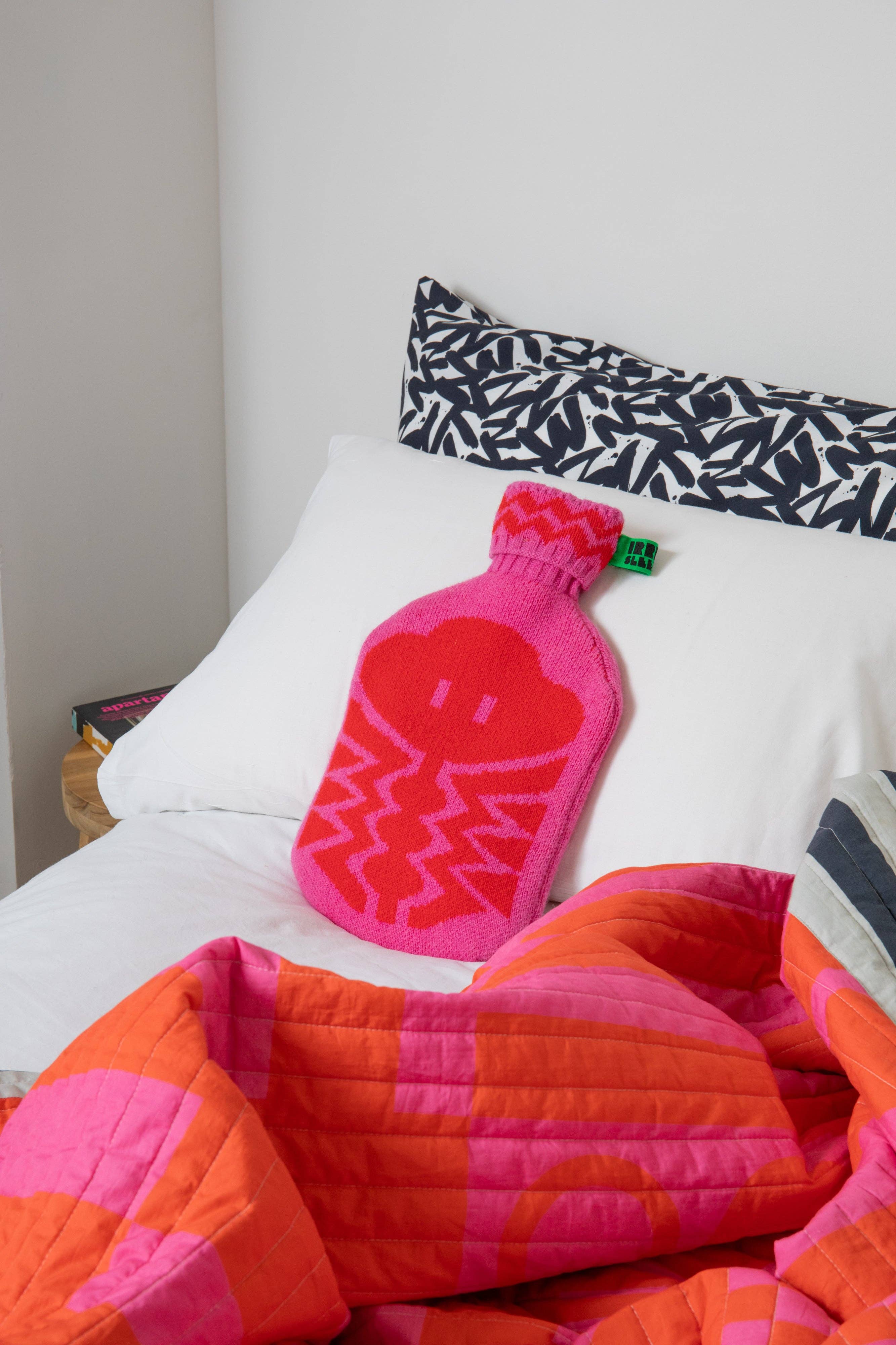 Irregular Sleep Pattern – wholesale Hot/cold compress – Knitted Hot Water Bottle in Hot Pink2