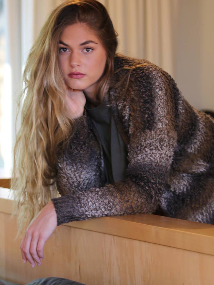 XHK42-ASIS for wholesale by ANGIE