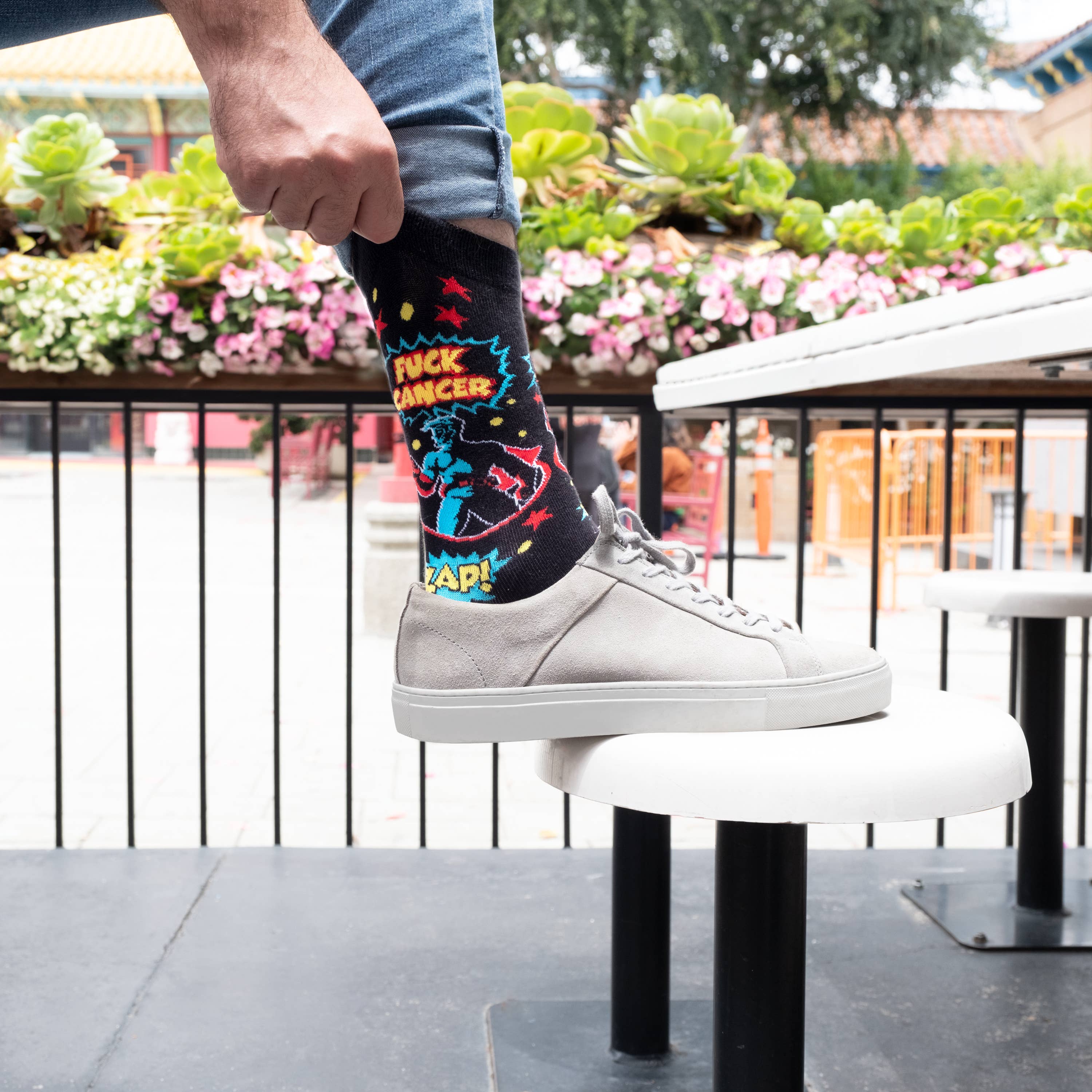 Lavley - Vente Chaussettes – unisexe - Chaussettes de super-héros « F*ck Cancer »4