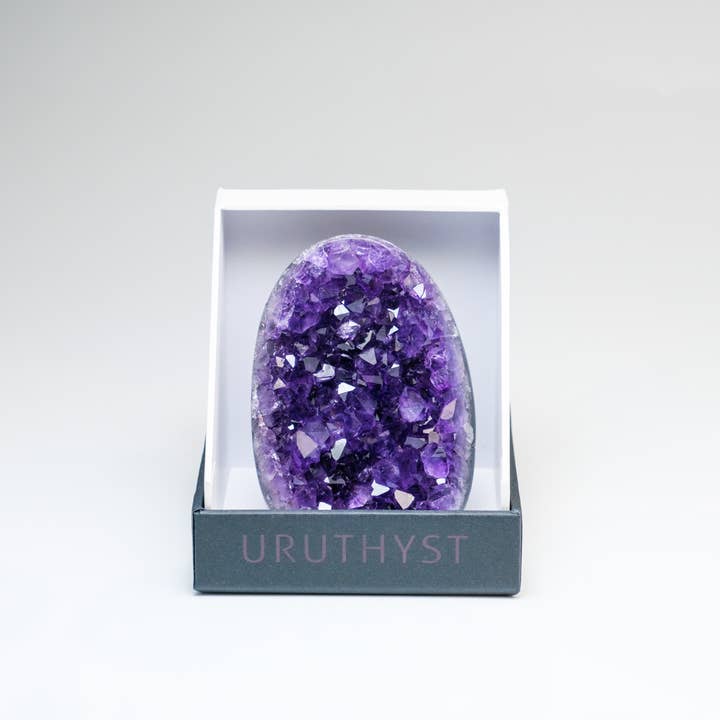 Uruthyst - Wholesale Spiritual Stone/Crystal - CUT BASE AMETHYST - PACK OF 8