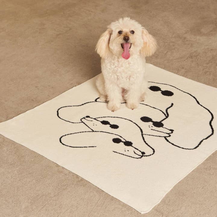 Slowdown Studio - Wholesale Bedding blanket – Kids & Baby - Dawgs Mini Blanket4