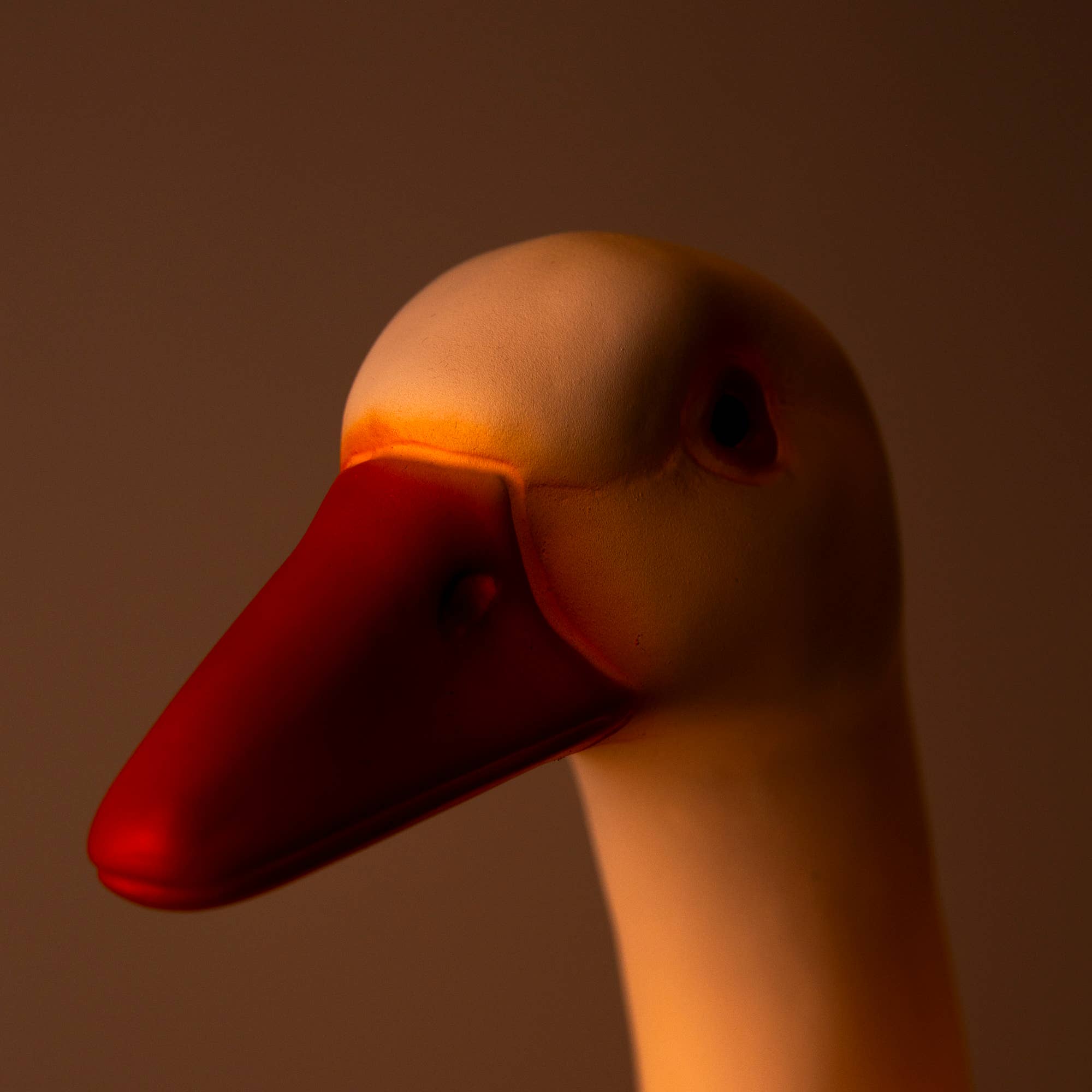 Egmont - Wholesale Figurine Lamp - Large Goose w/ Plug5