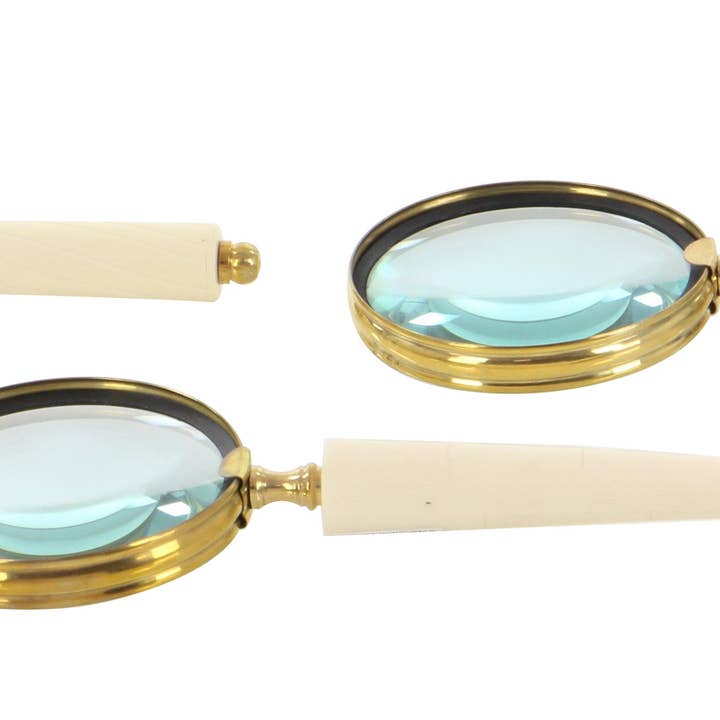 Import Corner - Wholesale Magnifying Glass - A-28329: METAL HORN MAGNIFIER 3 ASSORTED 4"W, 4"H4