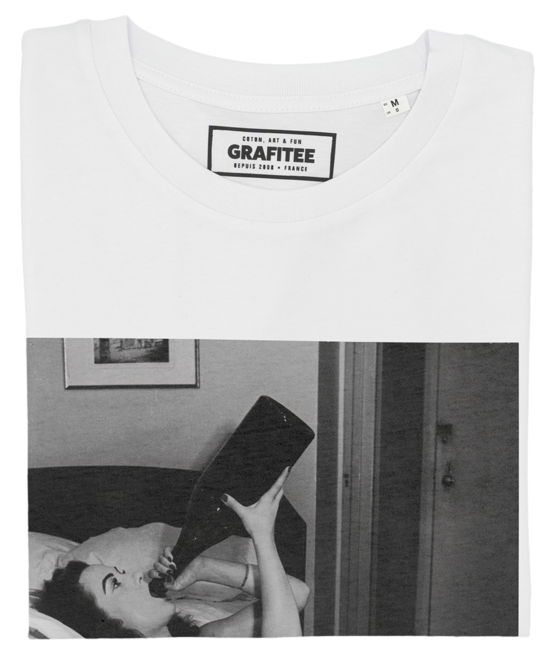 Grafitee - Wholesale Screen Printed T-Shirt - Unisex - Cul Sec Champagne T-shirt - Vintage photo t-shirt1