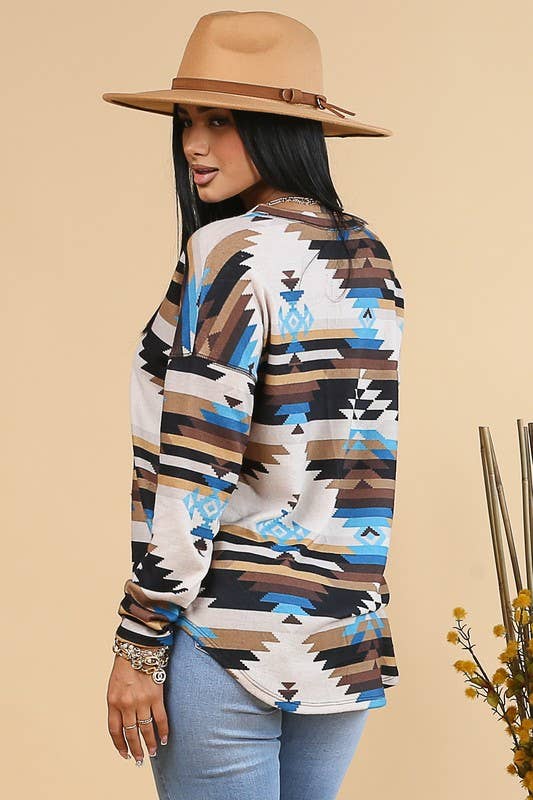 MARRÓN/TURQUESA AV1146-TOP CON DETALLE DE PESPUNTES Y ESTAMPADO AZTECA MEGAN de venta al por mayor en Faire7