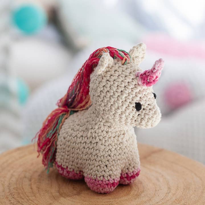 Hoooked Yarns - Wholesale DIY Craft Kit - DIY Crochet Kit Unicorn Nora Eco Barbante