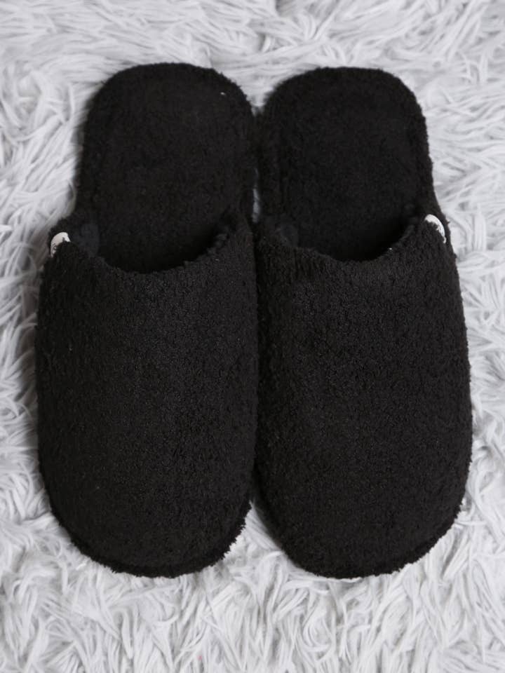 Jasper Trading LLC - Wholesale Slippers - Women's - JCL2127 SOLID COLOR LUXURY SOFT SLIPPER- BLACK4
