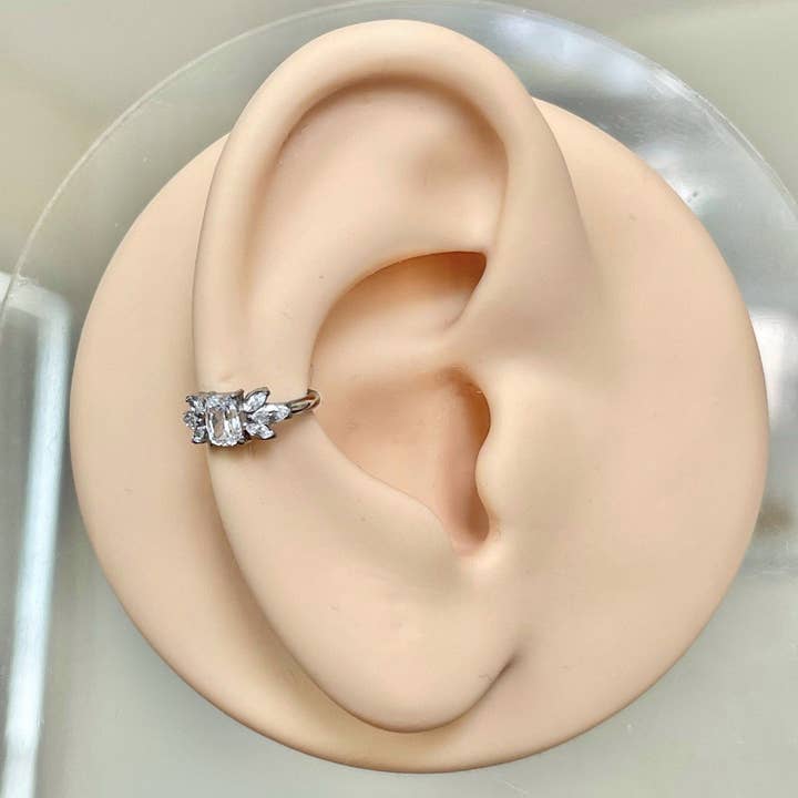 Elara Body Jewelry - Wholesale Single Earring - Silver Conch Piercing (16G | 8mm or 10mm | Titanium | Silver or Gold)6