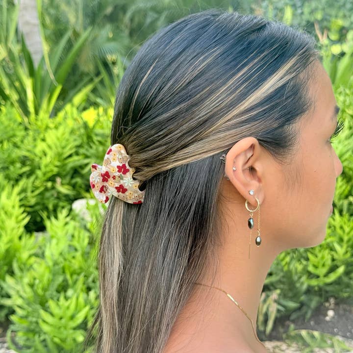Local Sanrio Bebeh | Collab x Créations TattedMum pour la vente par Phases Hawaii