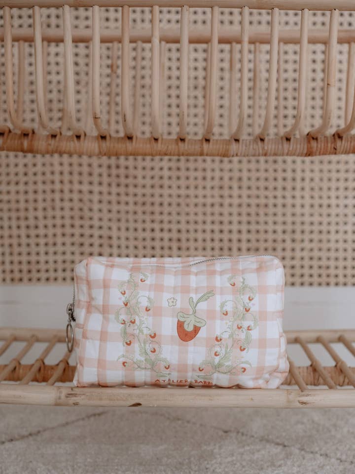 Diaper Pouch - Strawberry for wholesale by Atelier Babbi