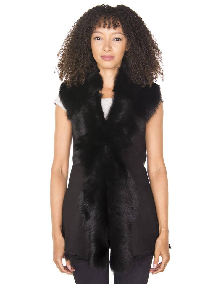 Infinity Leather (Upperclass Fashions Ltd) – wholesale Outerwear Vest - Women’s – Women's Toscana Sheepskin Long Gilet-Sorocaba
