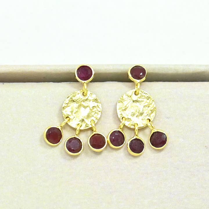 Vivian Earring Gold Plated - Ruby for wholesale by Schmuckoo Berlin