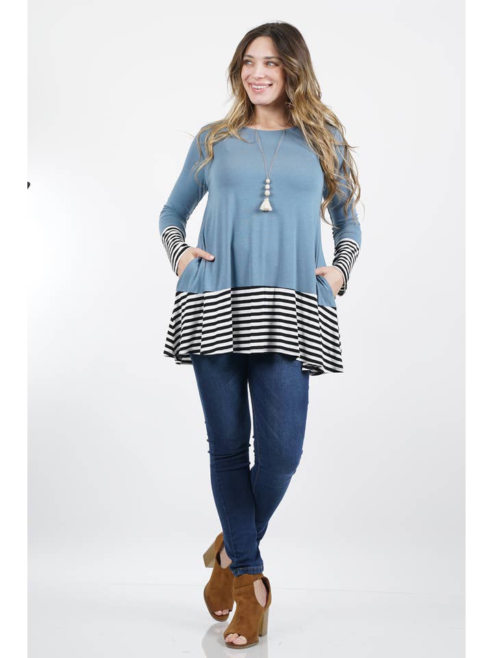 42POPS - Wholesale Knit Top - Women's - ,.SI-10950 PLUS SIZE Striped block side-pocket tunic3