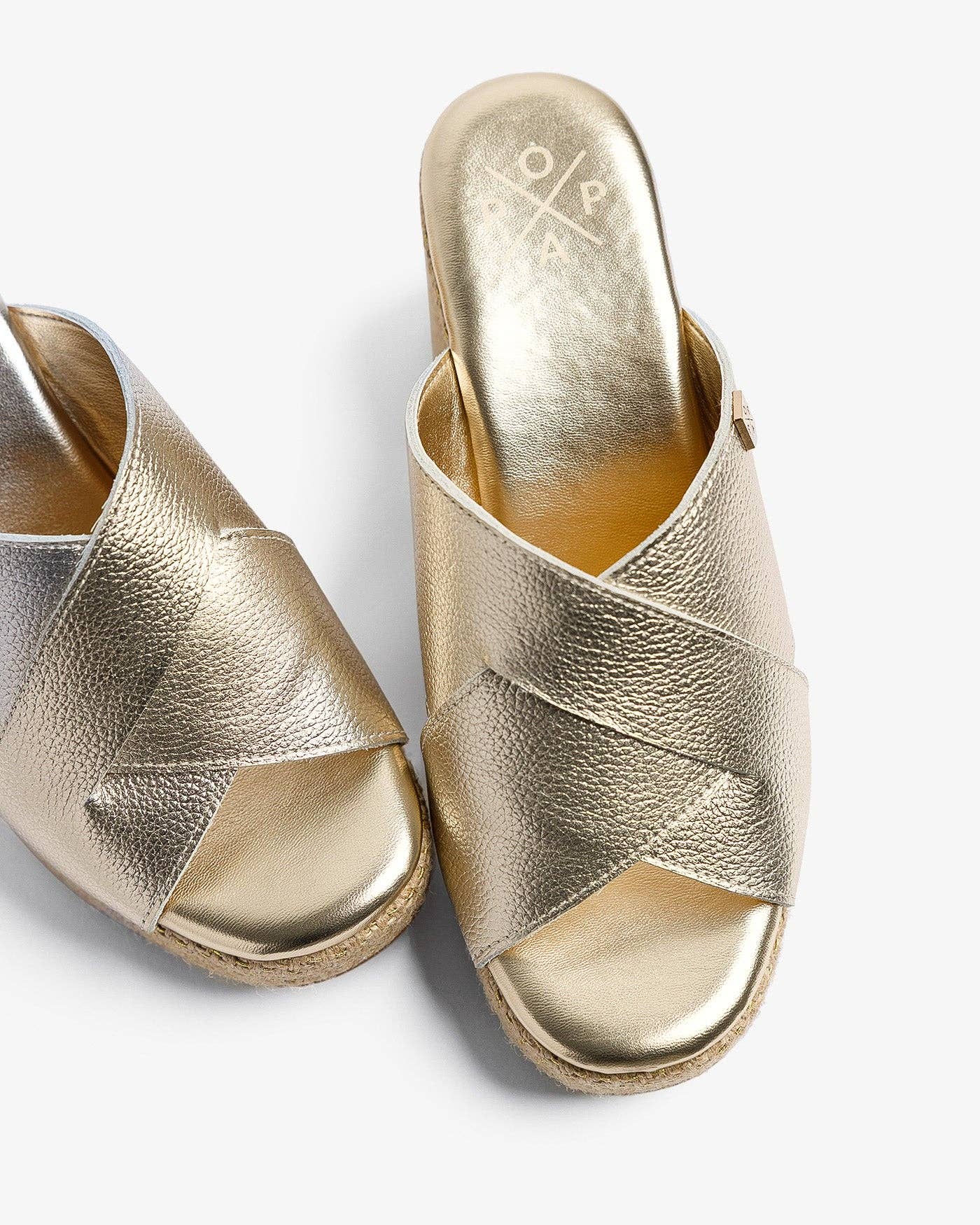 POPA - Wholesale Platform Heels - Women's - Melibea Gold Laminated Sandal4