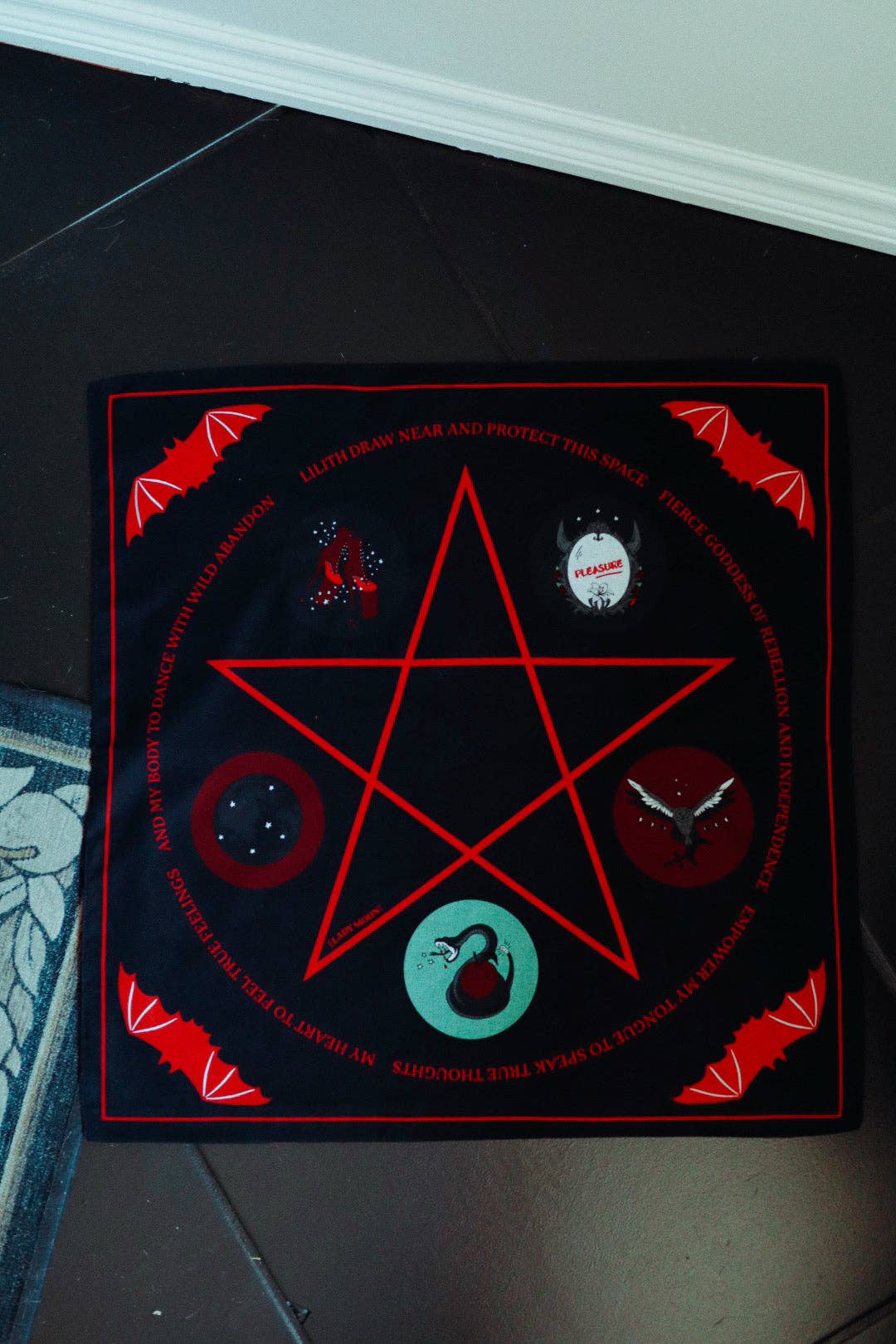 Lady Moon Co.® - Venta al por mayor Bandana - Mujer - Bandana de Tela de Altar: Lilith1