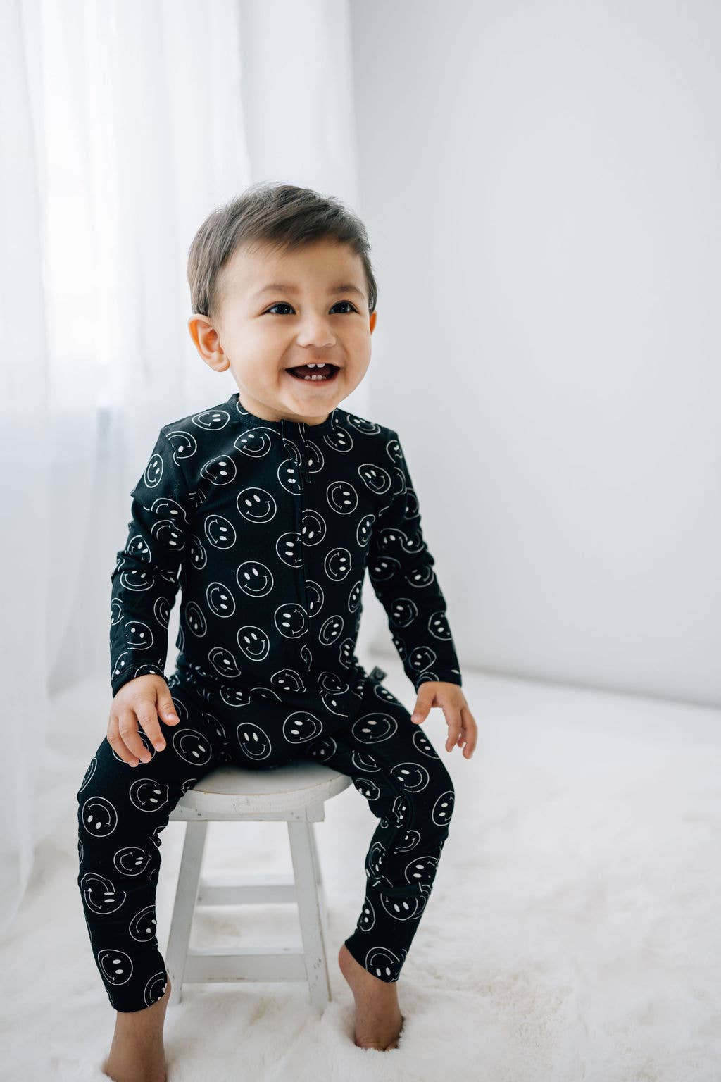 Cozy Dreamerz - Wholesale Sleepsuit - Baby - Happy - Bamboo Sleeper1