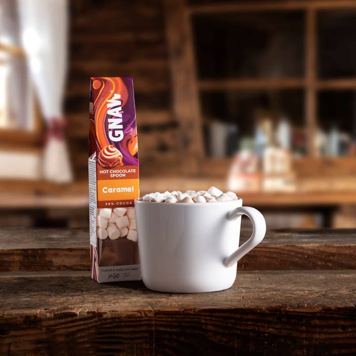 GNAW Chocolate – wholesale Hot cocoa spoon – Caramel - Hot Chocolate Spoon With Marshmallows2