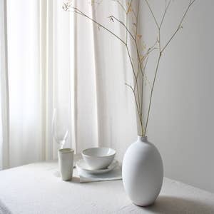 White Textured Ceramic Minimalist Vase (Set of 3) – Kate Aspen