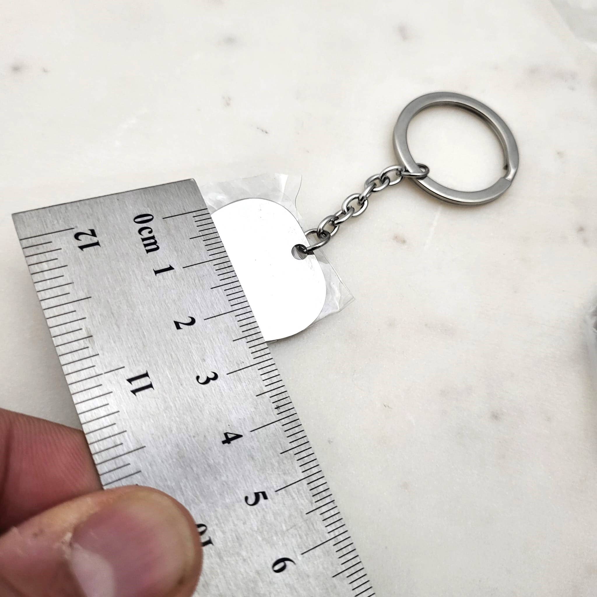 SoulfulMemory - Wholesale Keychain - Unisex - Steel Guitar Pick Keychain Engraving Blank4