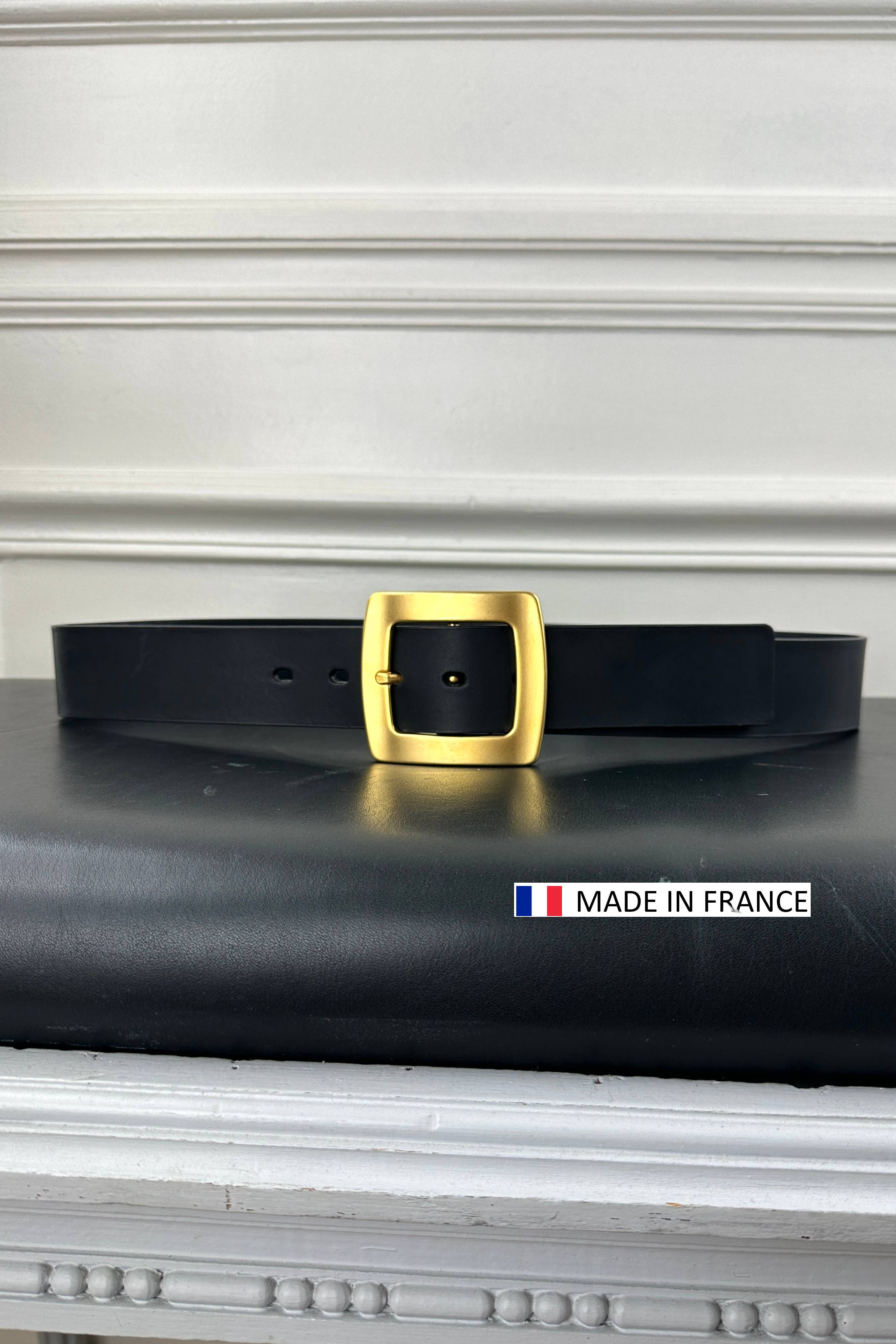 JULIA PARIS – wholesale Belt – Women's – Smooth cowhide leather belt 40mm - matte gold square buckle2