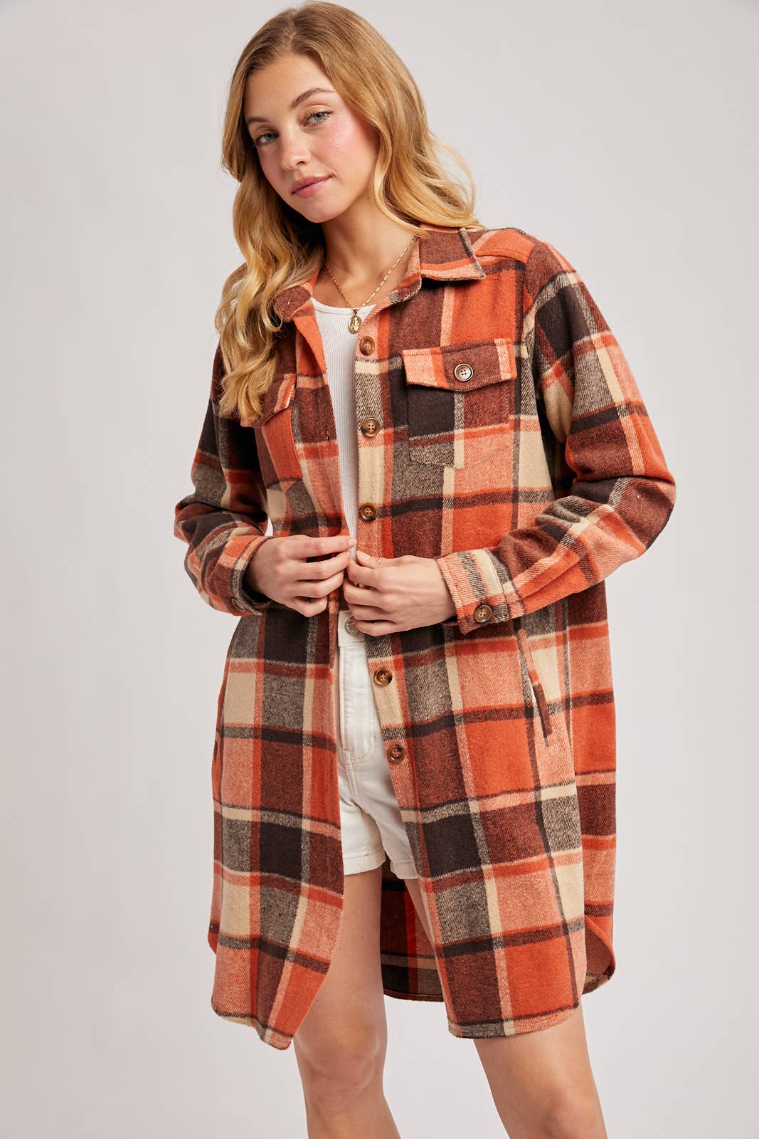 Bluivy – Engroshandel Skjortejakke/shacket – til kvinder – FLANNEL PLAID LANGLINE SHACKET34