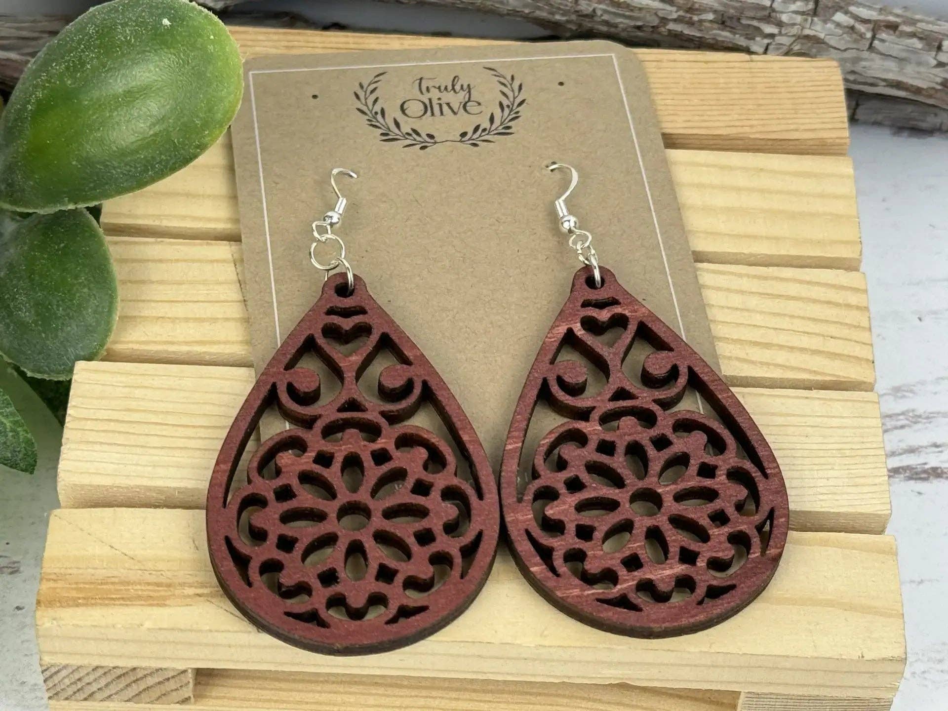 Truly Olive – Brincos de argola por atacado – Brincos em Madeira Natural5