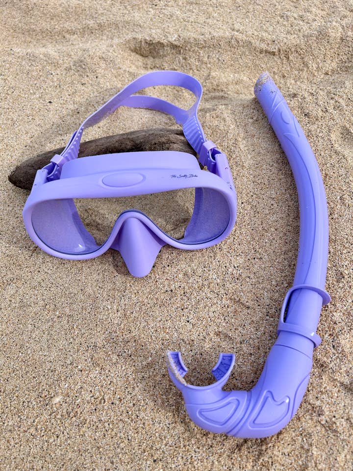 The Salty Babe - Wholesale Swim Goggles - Unisex - Looking Glass Dive Mask10