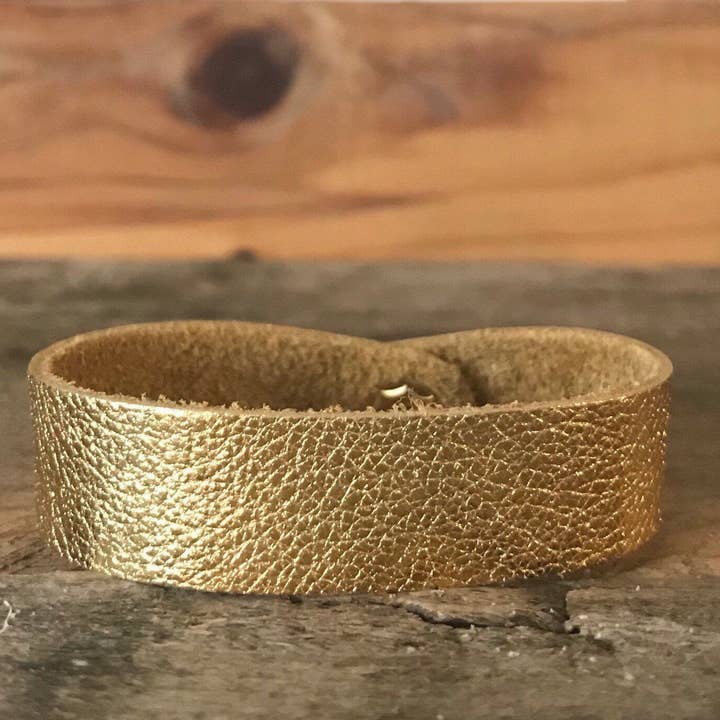 Luna And Loki Design – wholesale Manschettarmband – Guld tunn manschett läderarmband