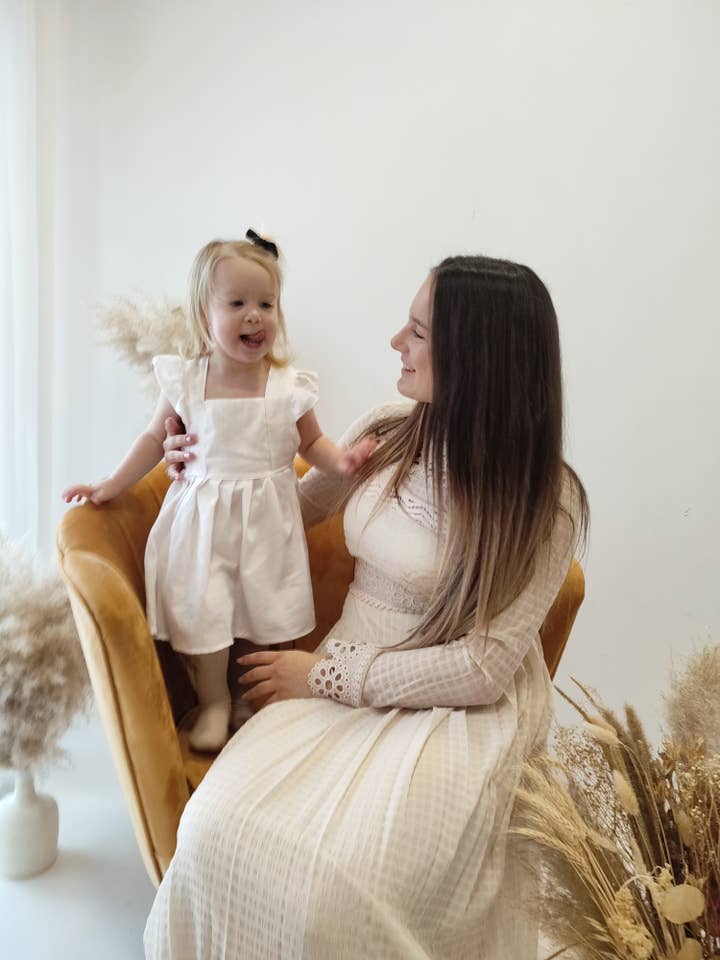 Petiteaude - Venta al por mayor Vestido - Niños - Vestido de delantal de bautizo para niña con flores de primavera y verano para niñas12