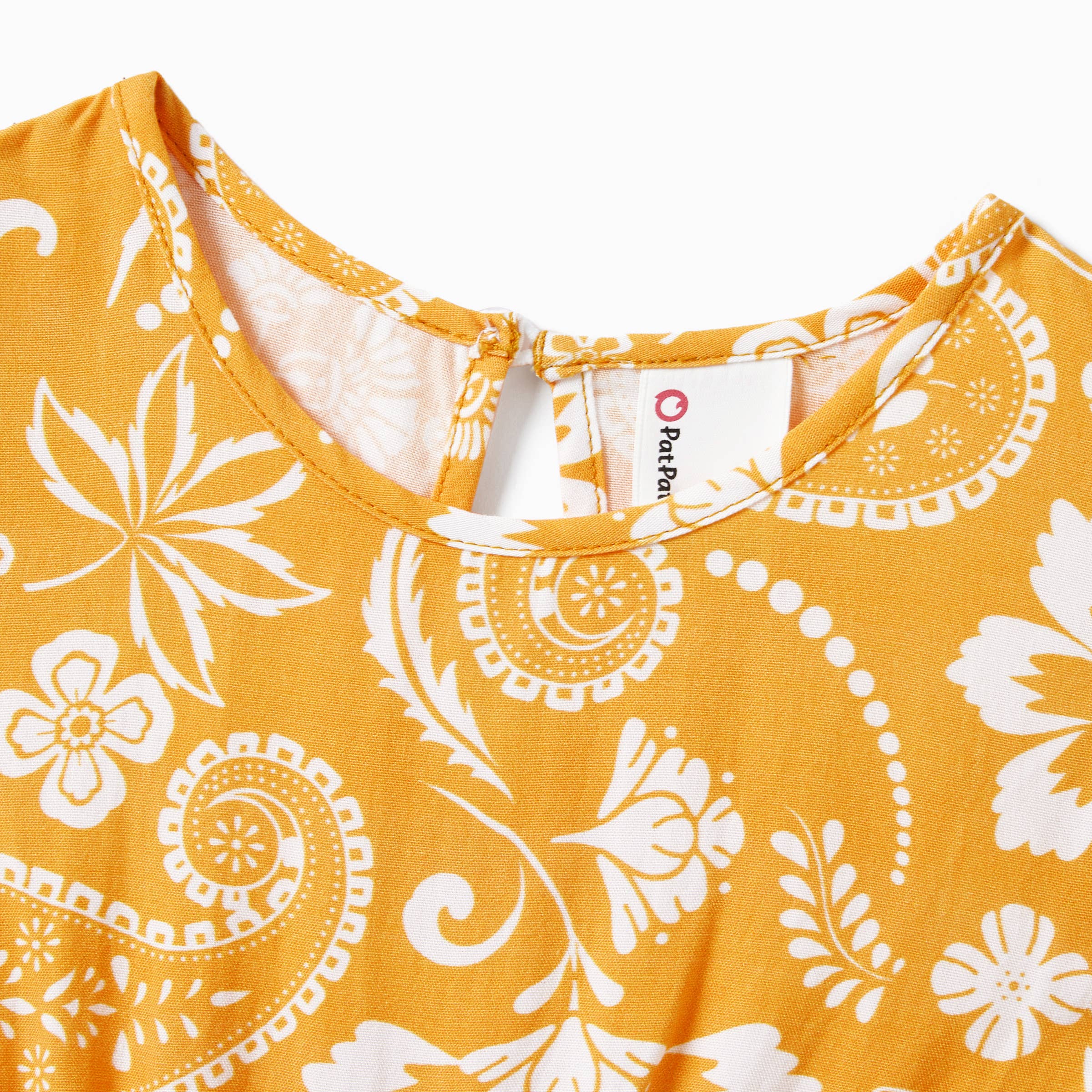 Giallo Maglietta a righe gialle abbinata per la famiglia PatPat & Vestito Paisley in vendita all'ingrosso su Faire16