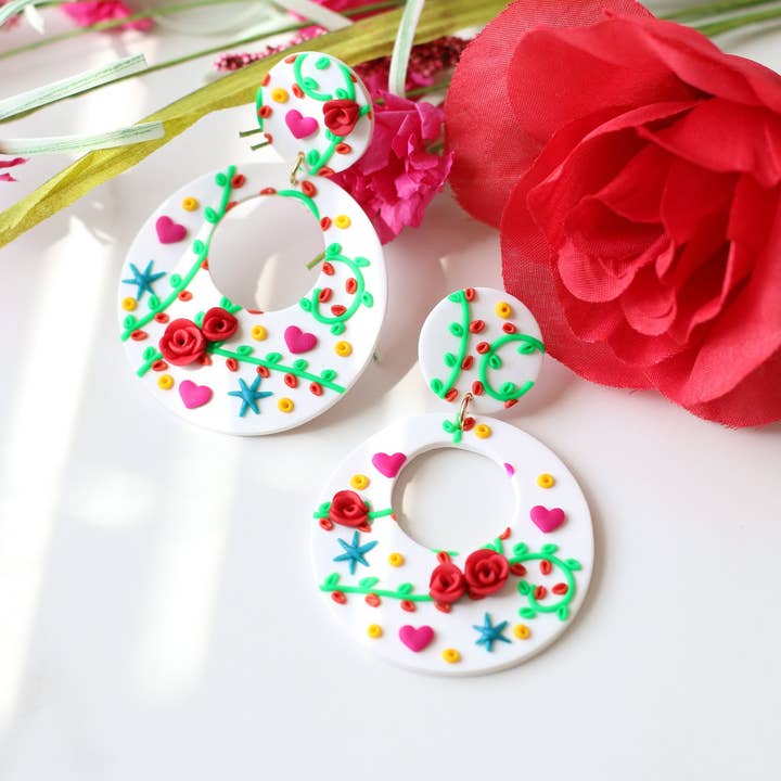 Mexikanska blommiga örhängen, Statementörhängen för wholesale av Skye Eclisse Jewelry