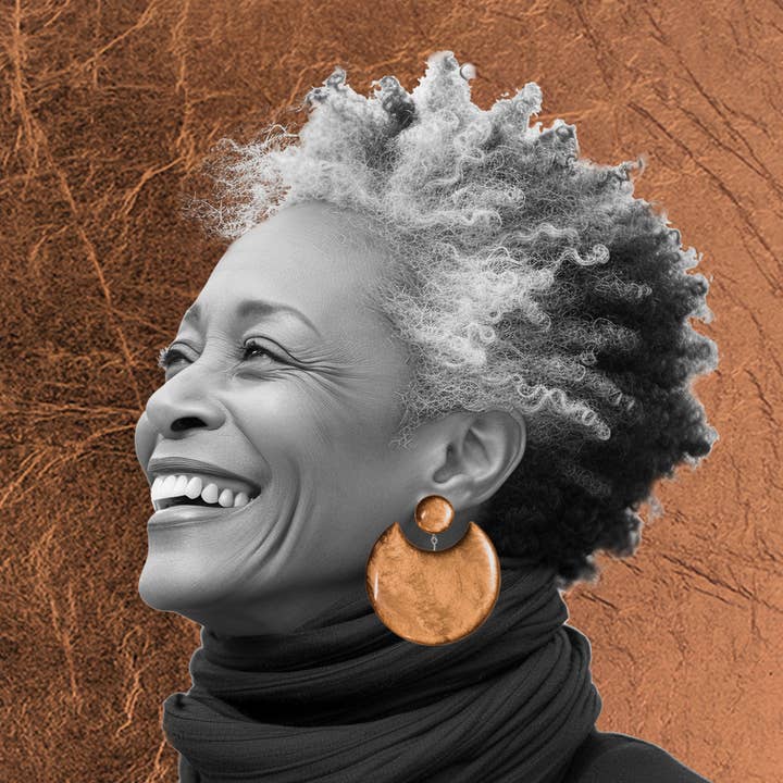 Boucles d'oreilles déclaration artistique en cuivre éclipse lunaire - ST010C pour la vente par Mo Resin