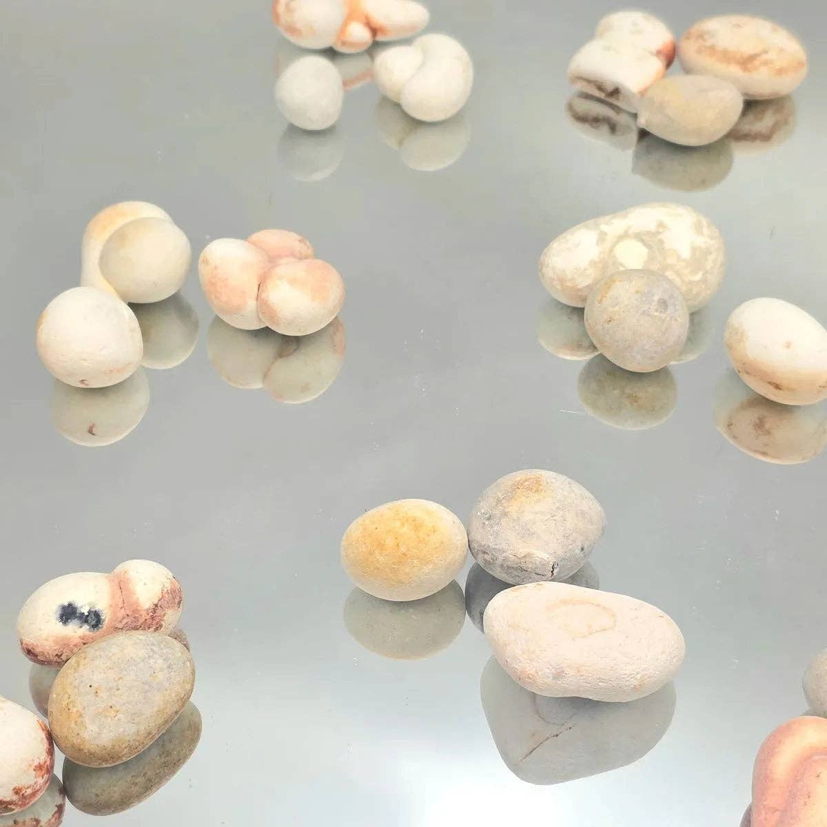 Distinction Crystals – wholesale Spiritual stone/crystal – Small Menalite Goddess Stone Crystal Tumblestone X31