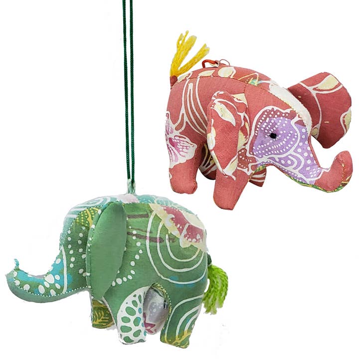 Batik sarong stof hængende dyrepynt dekoration #2 for engroshandel hos Stoneage Arts Inc