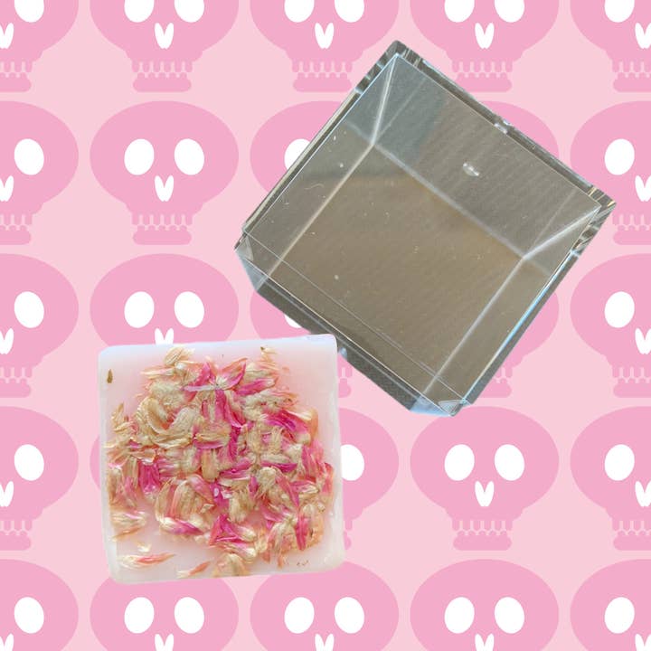 TALIX & COMPANY – Großhandel Gesichtsreinigung – Globe Amaranth Spirt reinigen1