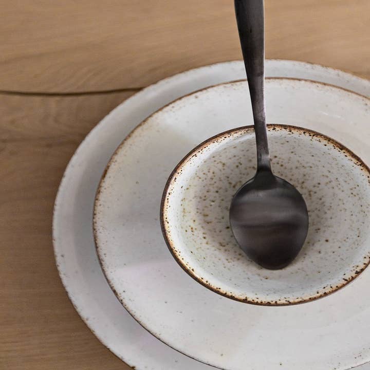 EARTHWARE - Wholesale Serve Bowl - Sandy M stoneware bowl2