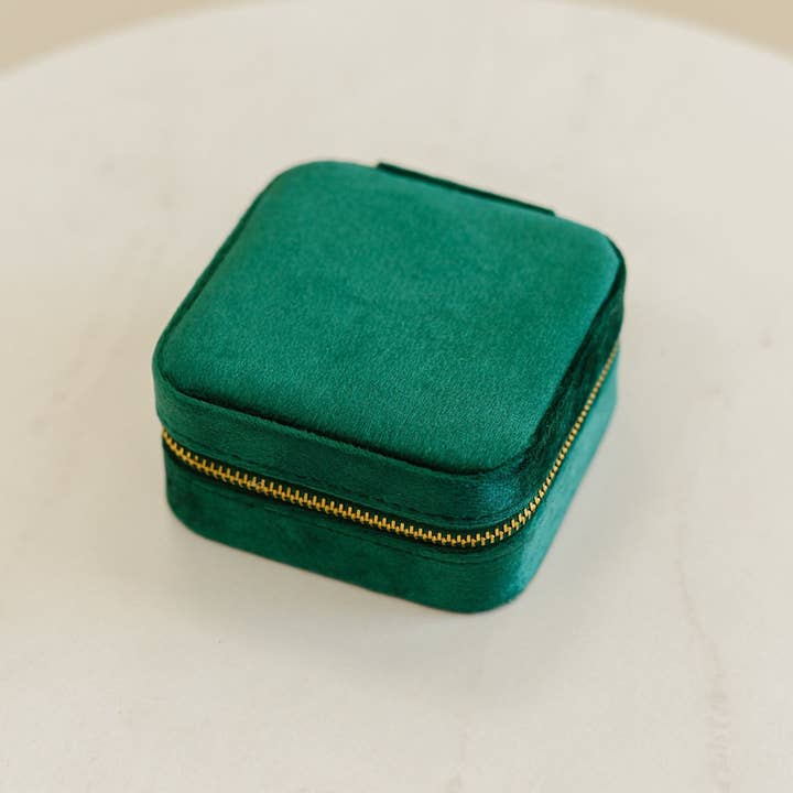 modern and chic - Wholesale Jewelry Box/Organizer - Eloise Velvet Travel Jewelry Box Case Organizer with Mirror