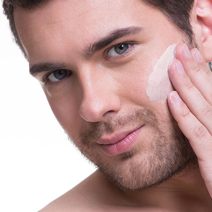 Kleem Organics - Wholesale Anti-Aging Moisturizer - ANTI-AGING RETINOL MOISTURIZER - For Firmer Skin and Brighter Complexion10