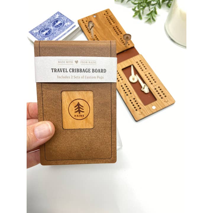 Cast & Carve - Vendita all'ingrosso Giochi da tavolo - Tavola da viaggio per cribbage - Design personalizzato con picchetti unici8