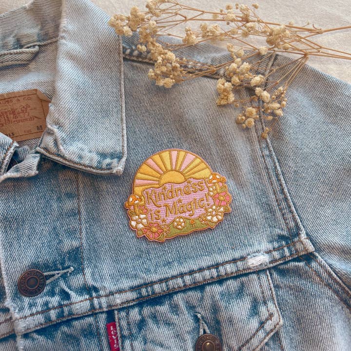 Kindness is Magic - Wholesale Patch - Vriendelijkheid is een magische Sunshine2