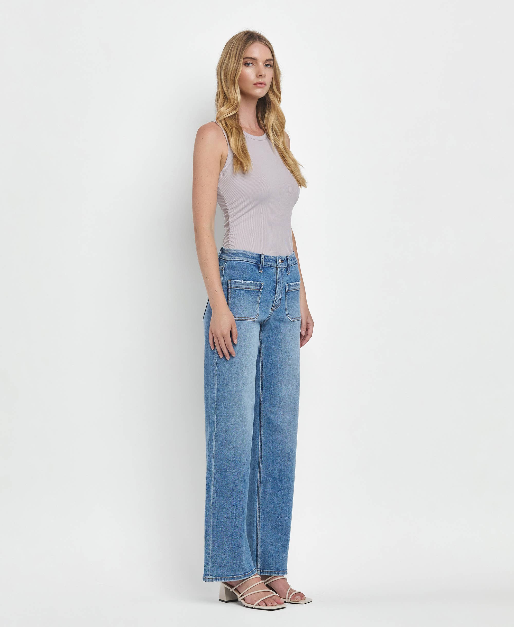 FILANTROPISCH HOGE TAILLE PATCH ZAK WIJDE PIJPEN JEANS LV1479 voor groothandel op Faire4